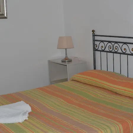 Polito Hotel Serrara Fontana