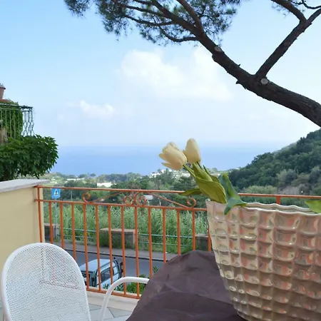 Polito Hotel Serrara Fontana