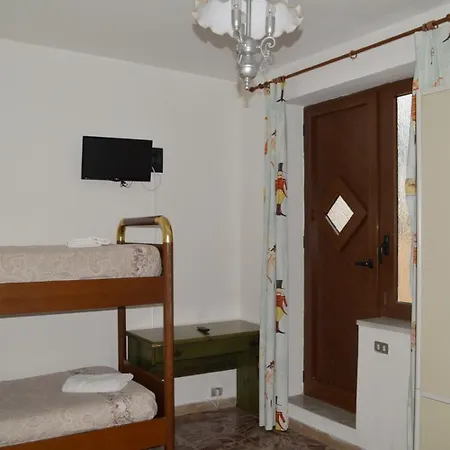 Polito Hotel Serrara Fontana
