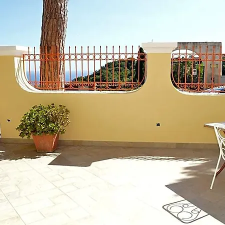 Polito Hotel Serrara Fontana